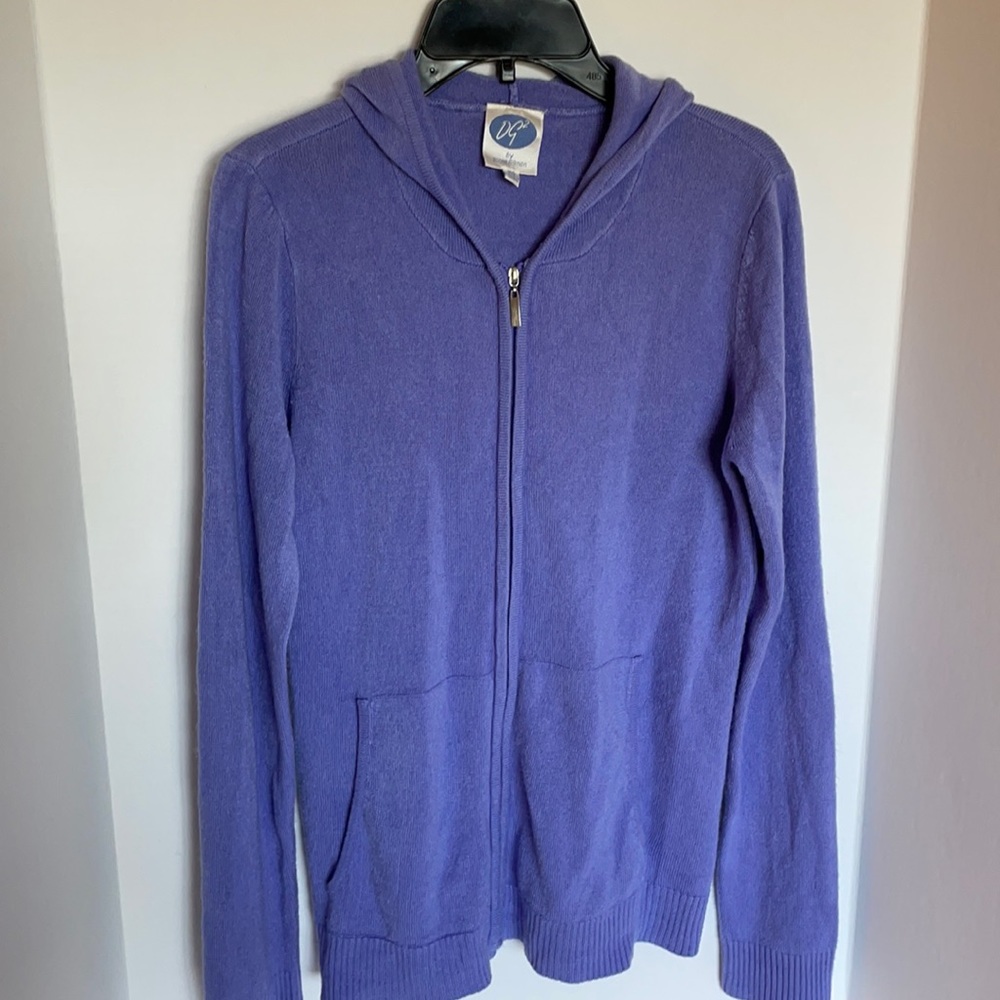 Diane Gilman 2 (DG2) women’s size XS purple hooded sweater jacket